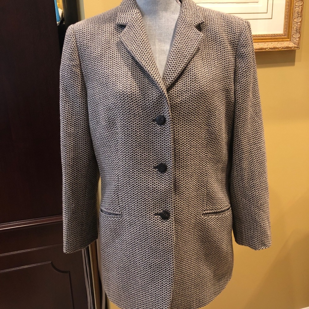 Giorgio Armani wool /cashmere Blazer sz 52